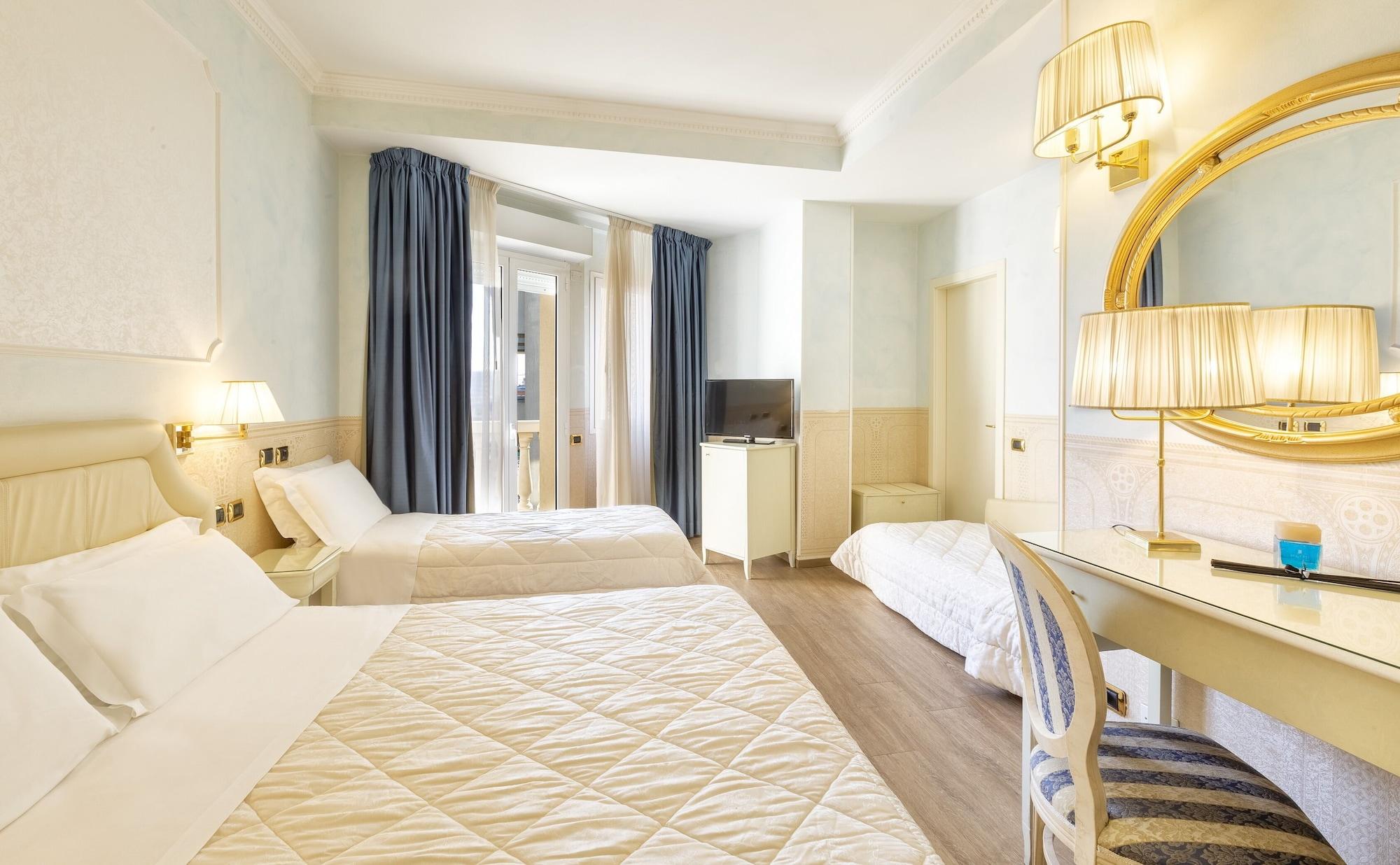 Hotel Baia Imperiale Rimini Bagian luar foto