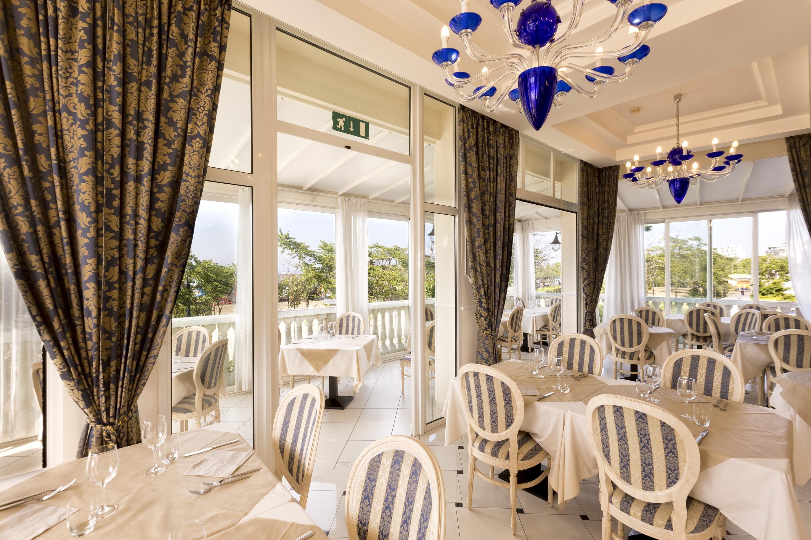 Hotel Baia Imperiale Rimini Bagian luar foto